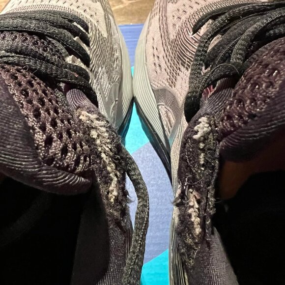 ASICS Gel-Nimbus 21 Platinum Sheet Rock Silver (Men’s 11)(EUC) - Picture 5 of 7